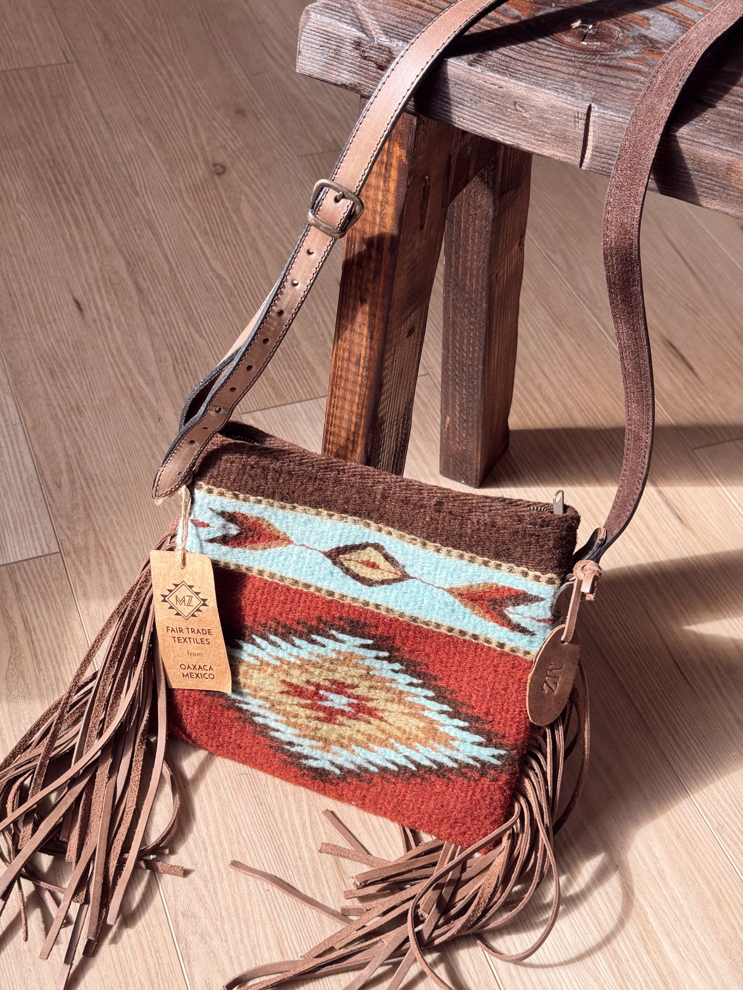MZ Zapotec Fringe Crossbody – Coloration Pattern