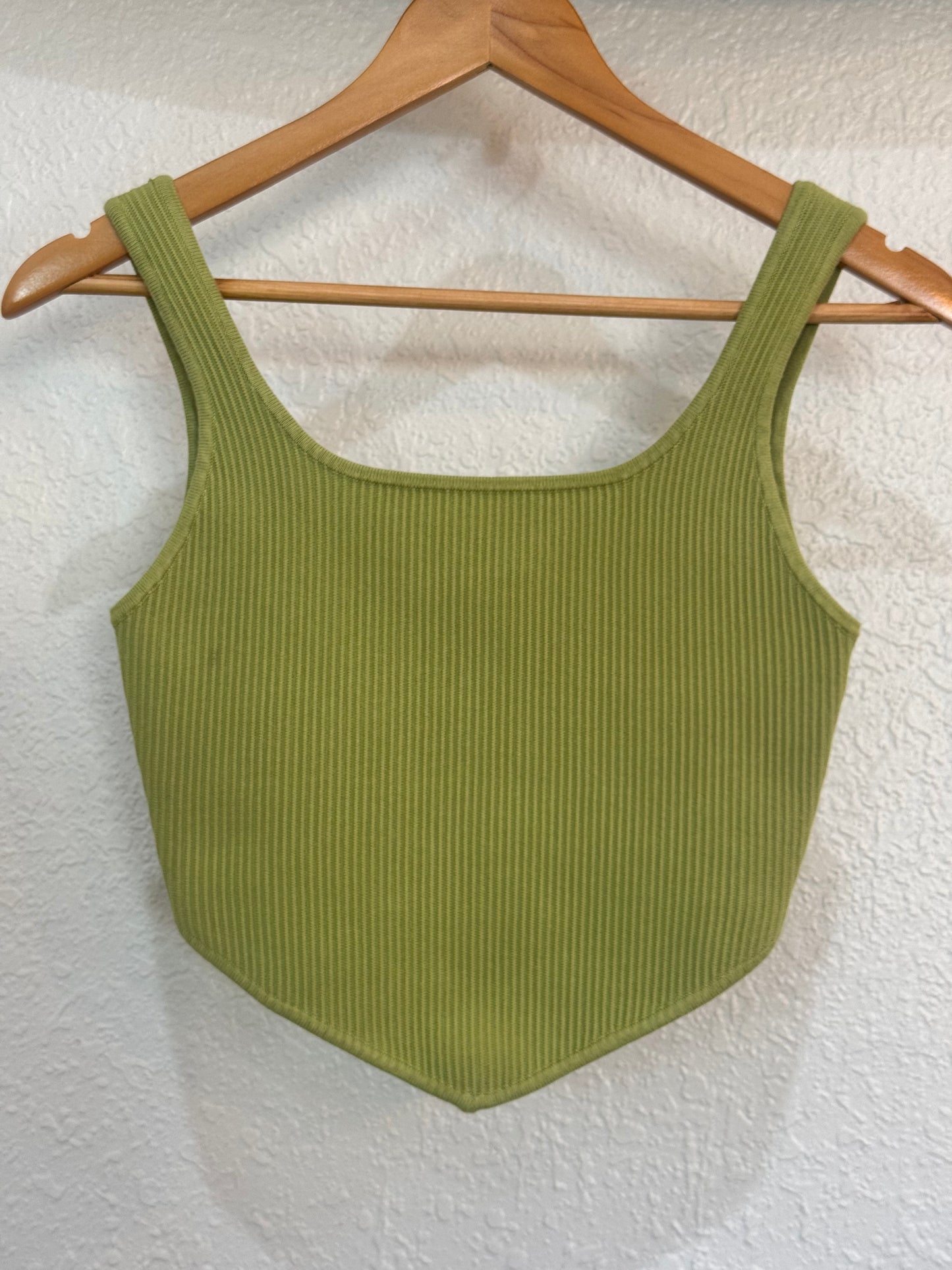 House of Harlow Green Crop Top – NWT, $15 size XS