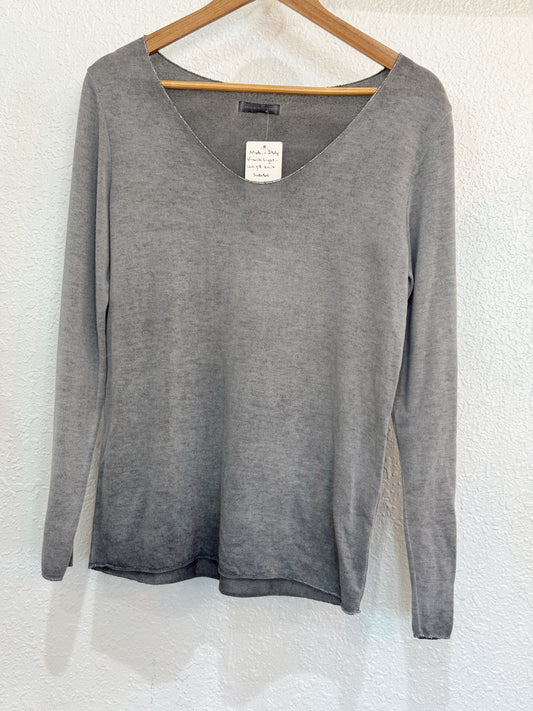Made in Italy Grey V-Neck Lightweight Sweater – M/L