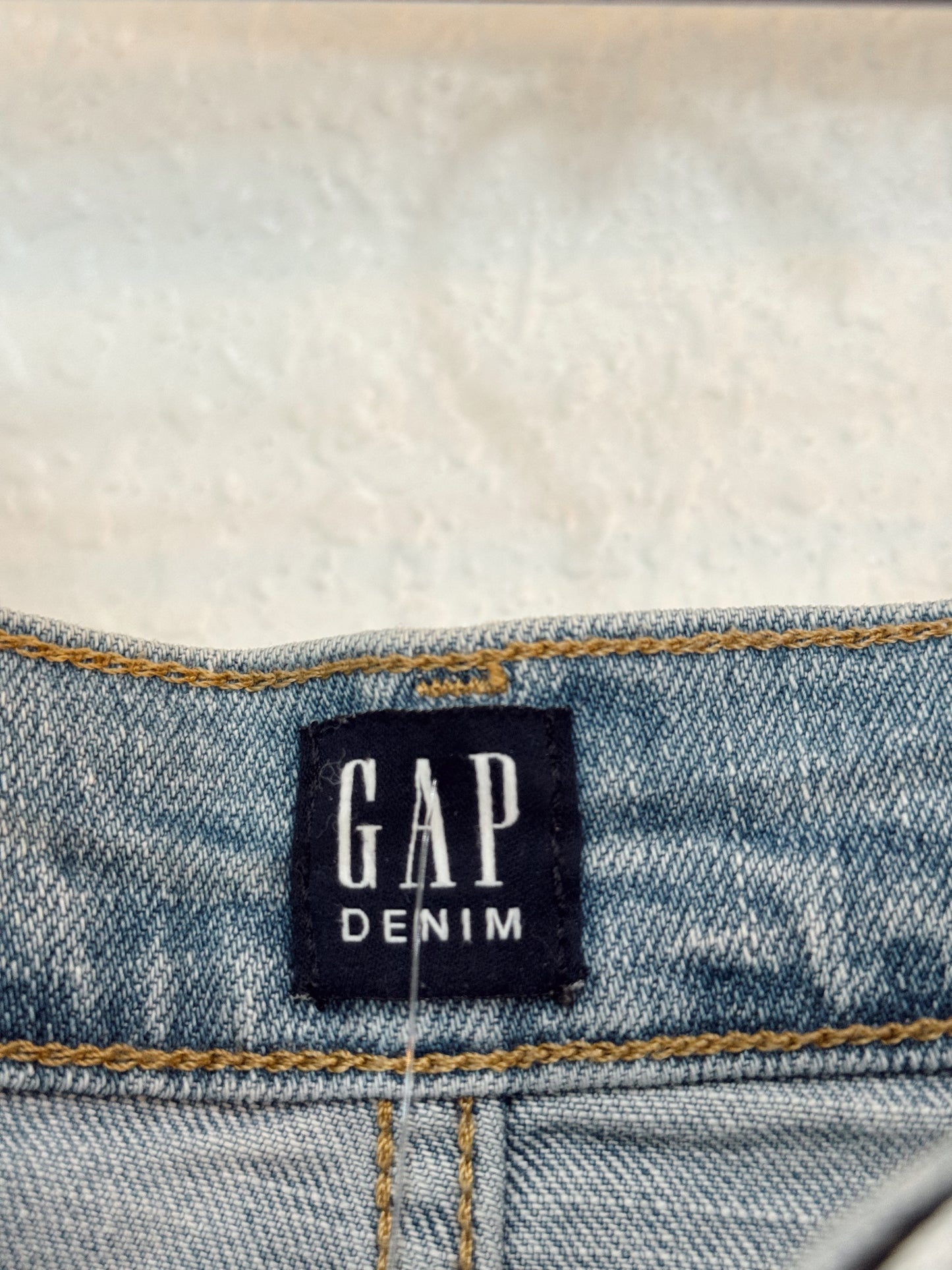 GAP Frayed Hem Denim Mini Skirt – Size 25