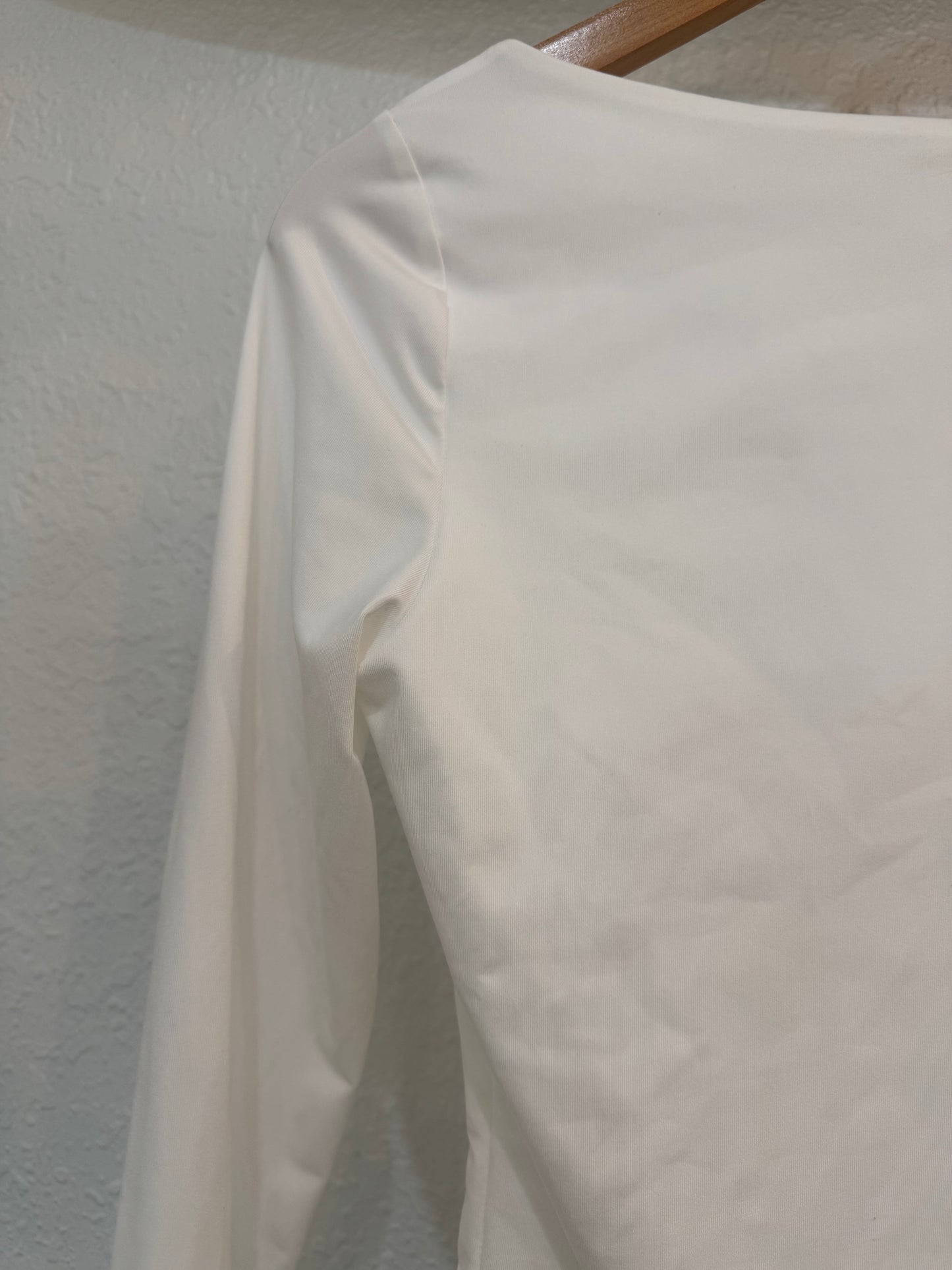 White Scoop Neck Long Sleeve Tee – Size S (Pre-Loved)