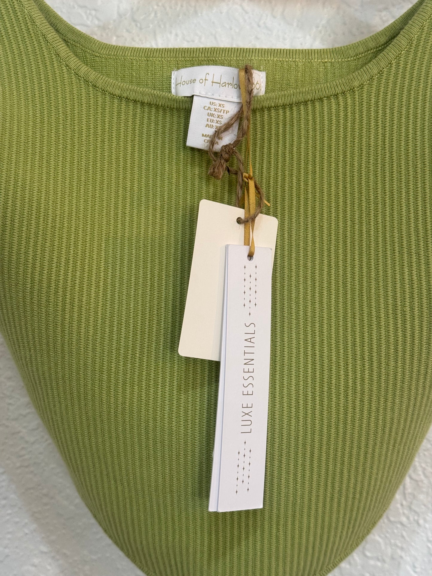 House of Harlow Green Crop Top – NWT, $15 size XS