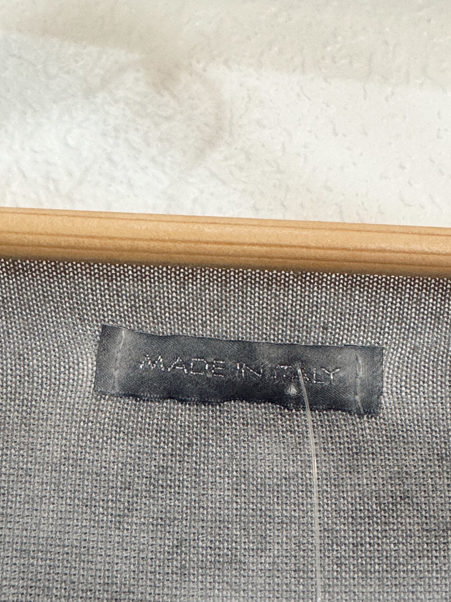 Made in Italy Grey V-Neck Lightweight Sweater – M/L