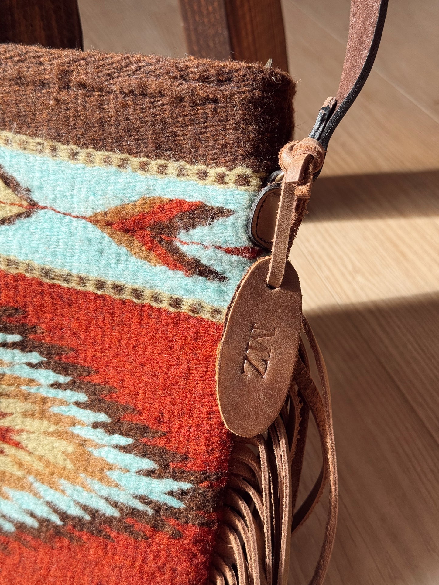 MZ Zapotec Fringe Crossbody – Coloration Pattern