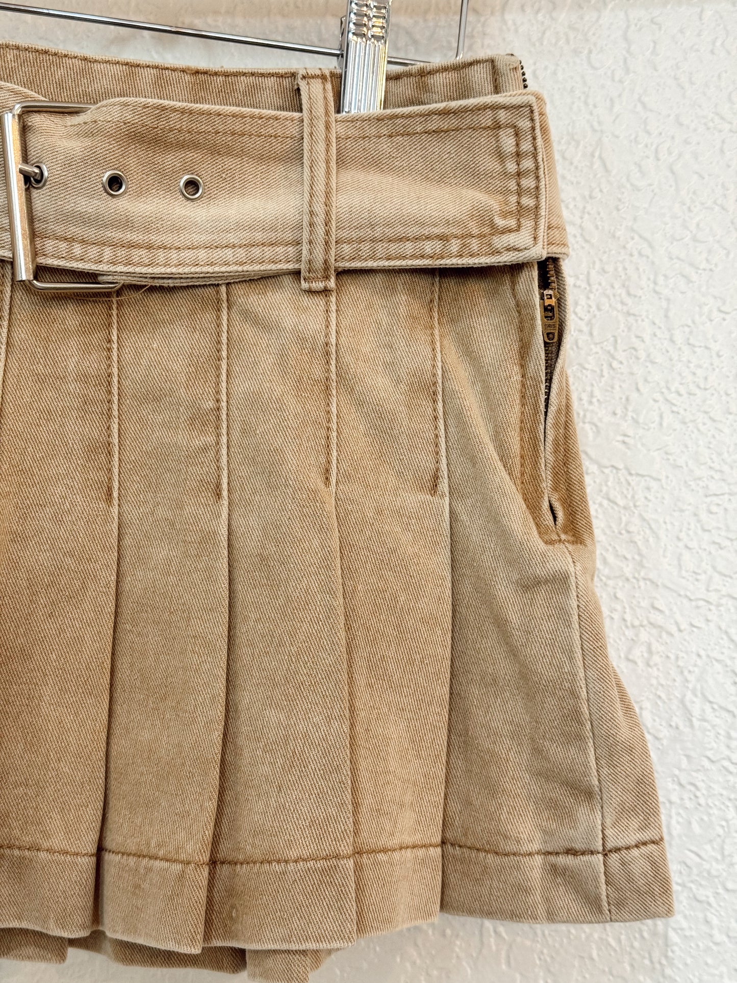 Sincerely Jules Tan Pleated Mini Skirt with Belt – Size M
