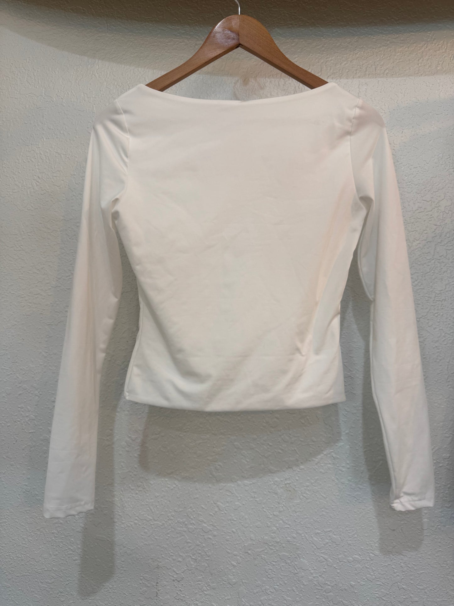White Scoop Neck Long Sleeve Tee – Size S (Pre-Loved)