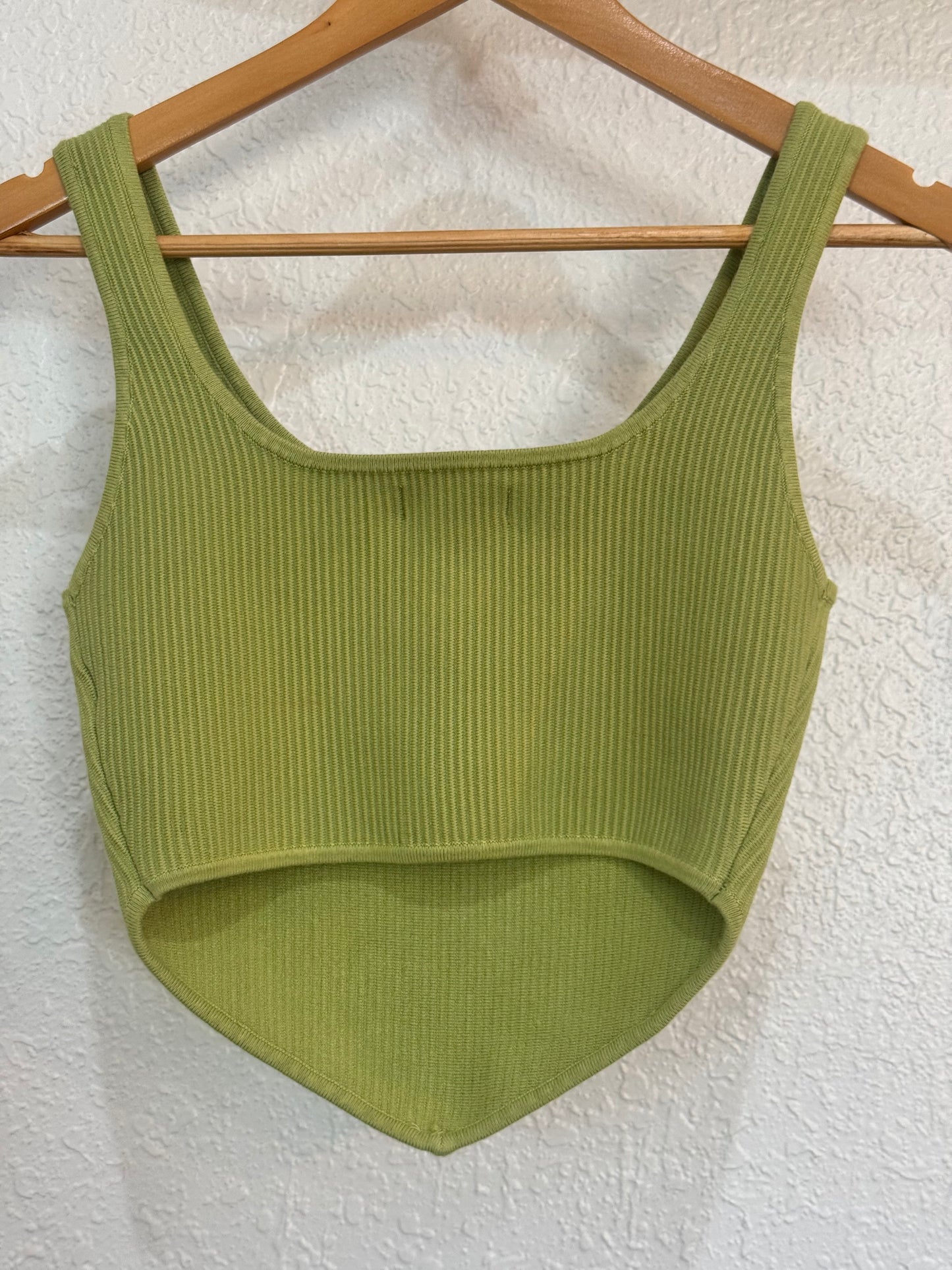 House of Harlow Green Crop Top – NWT, $15 size XS