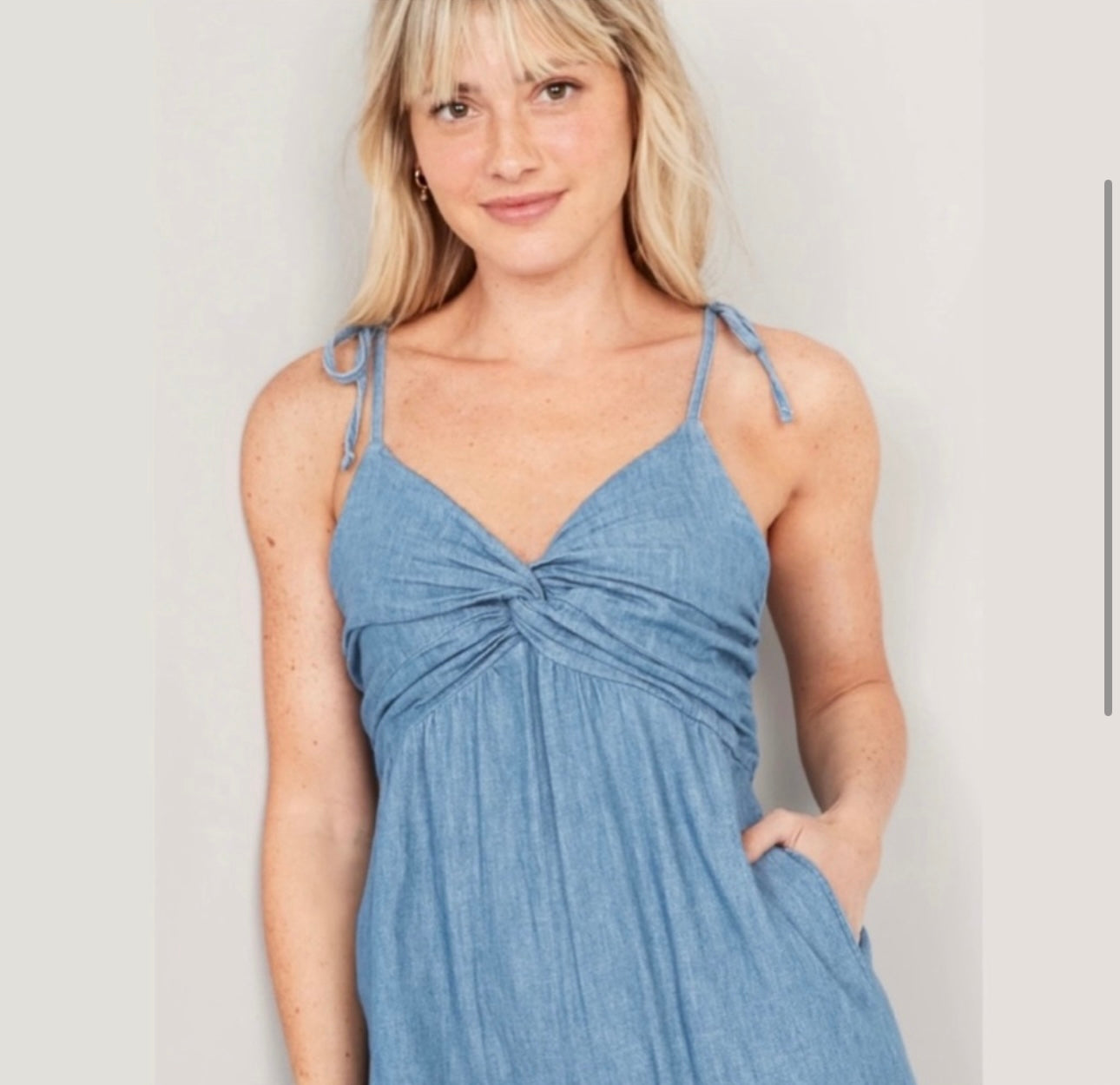 Blue Chambray Tie-Strap Jumpsuit – Old Navy (Size M, Pre-Loved)