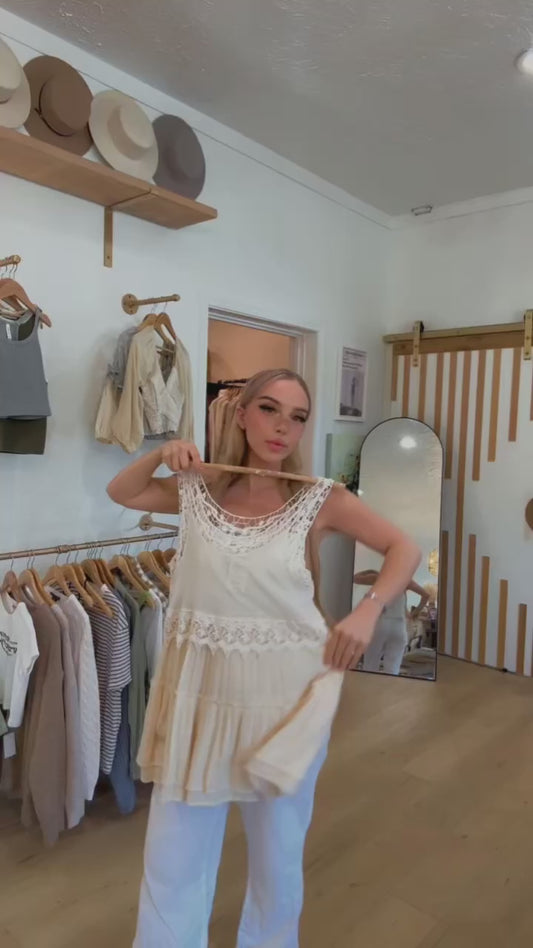 Boho Crochet & Ruffle Tiered Tunic – Size L