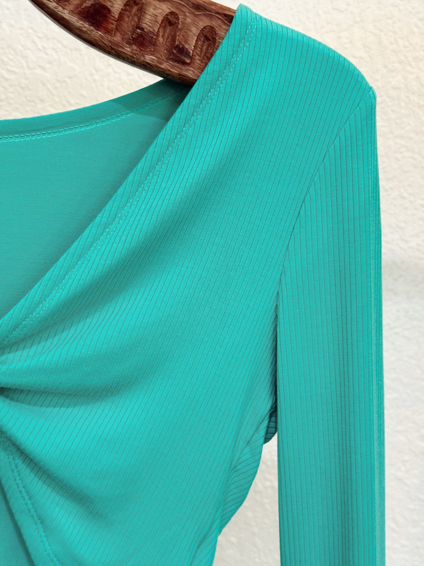 Teal Ribbed Long Sleeve Knot-Back Crop Top – Offline by Aerie (Size M)