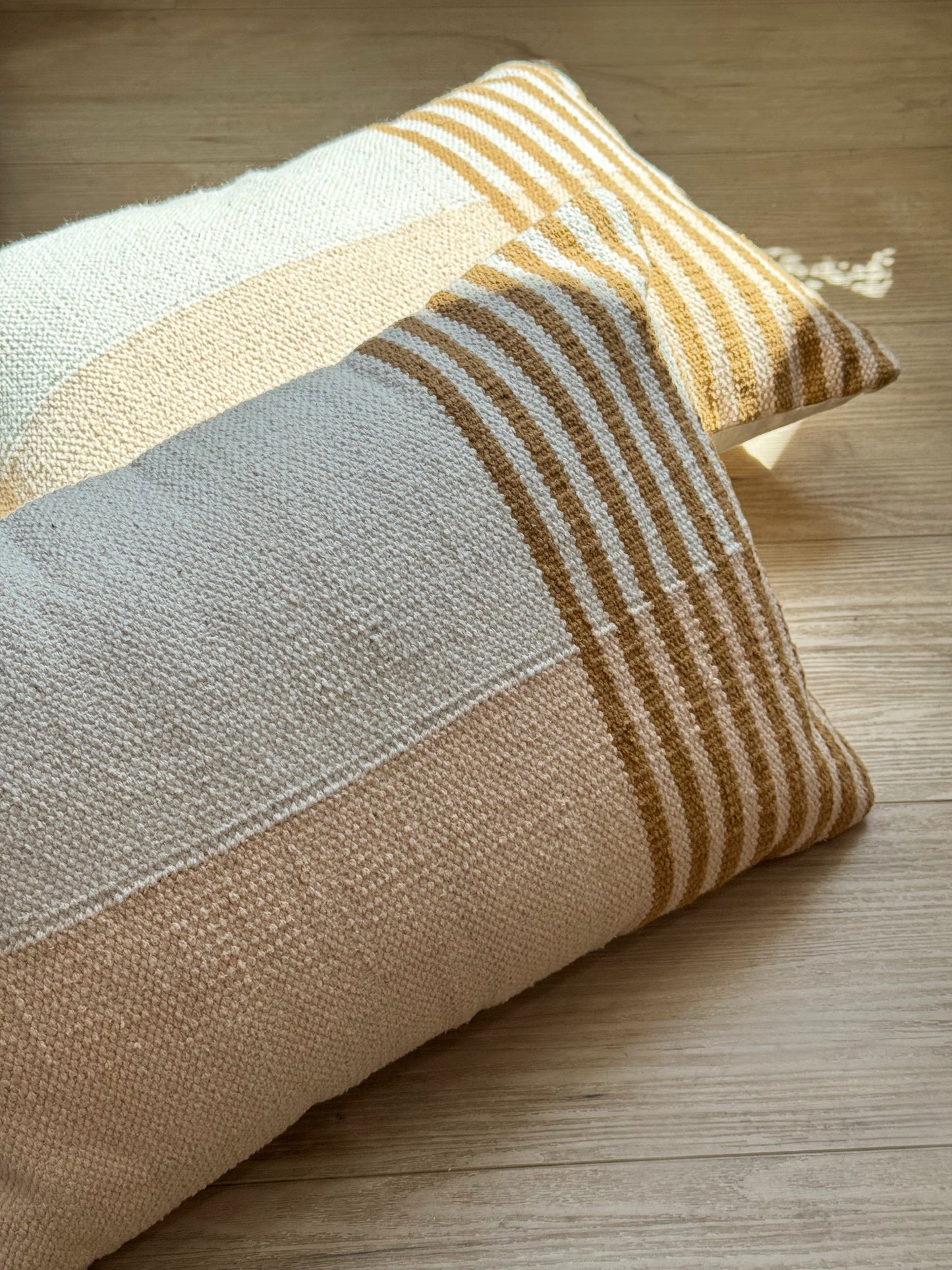 Casa Amarosa Handwoven Lumbar Pillow – Golden Clay Striped Accent (14”x20”)
