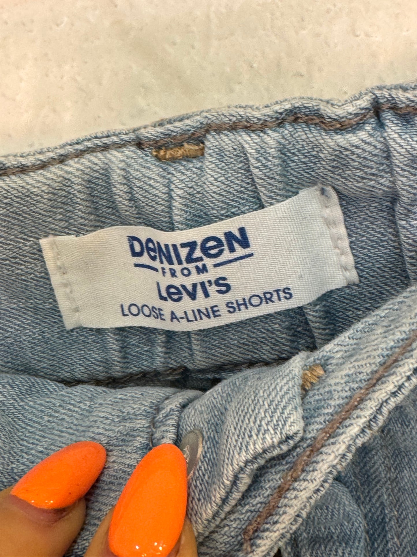 Denizen by Levi’s Loose A-Line Denim Shorts – Size M