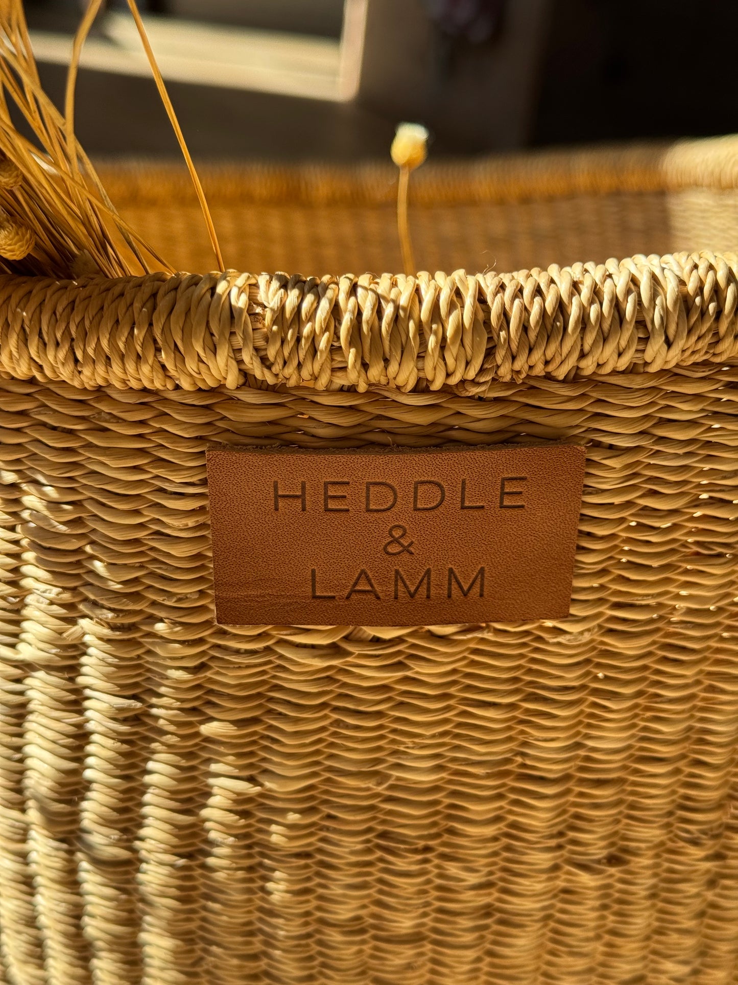 Heddle & Lamm Kandiga Bolga Basket – Reddish Brown Leather Handle