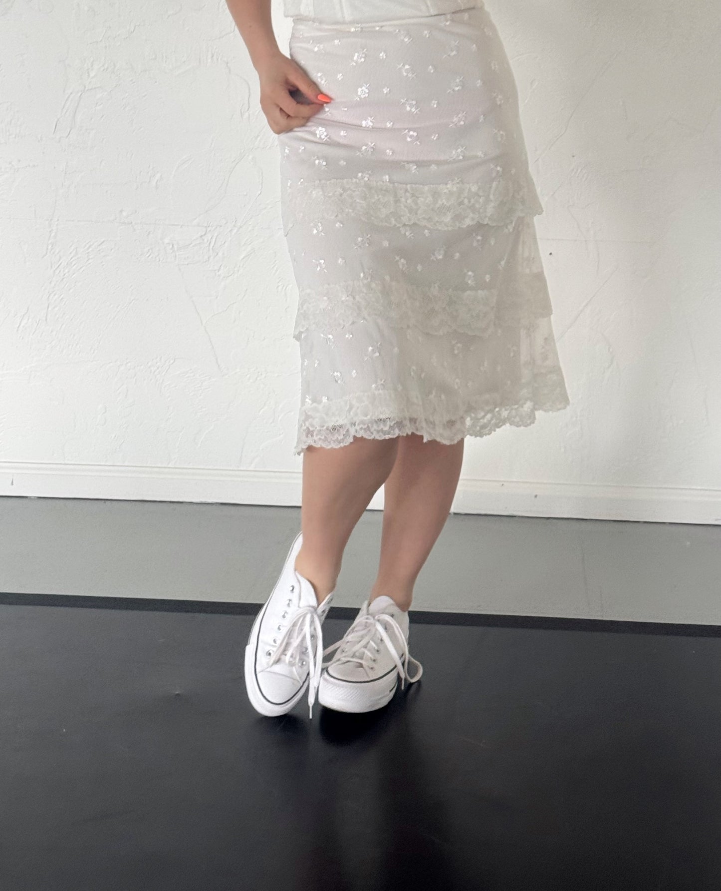Sunlit Bloom Embroidered Skirt – Pre-Loved - SIZE SMALL